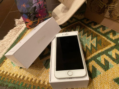 Iphone 8, Silver, 64 Gb foto