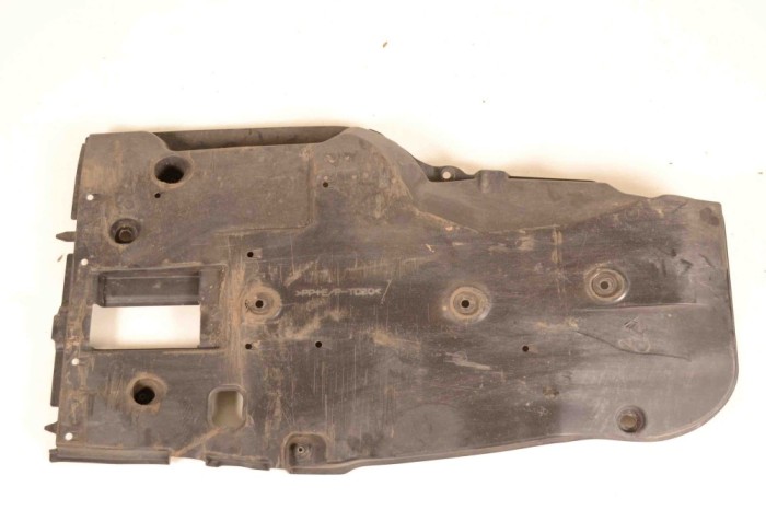 Scut motor st&acirc;nga spate LEXUS RC _C1_ 2014 OEM: 58168-24020