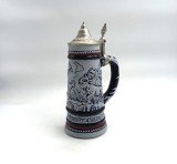 halba ceramica cu capac lucrata manual in relief pentru AVON vintage motive cinegetice capra condor vultur cerb