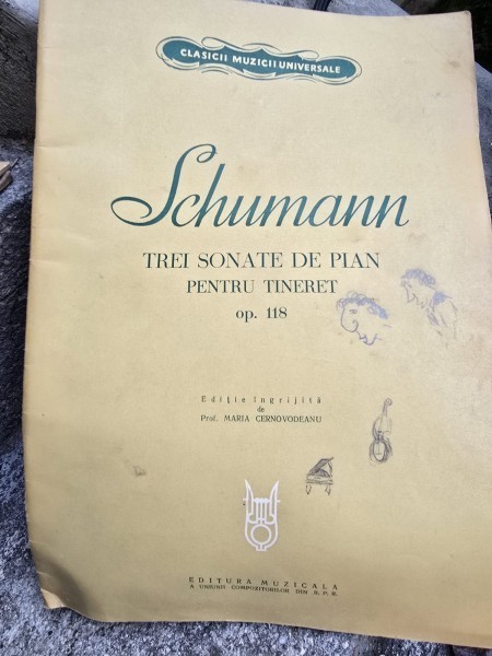 Partitura, Trei sonate de pian pentru tineret, Op.118 - Schumann