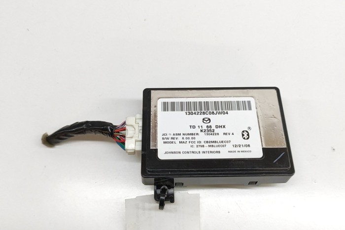 Modul de control Bluetooth MAZDA CX-9 TB 2007 OEM: TD11-66-DHX 29010869