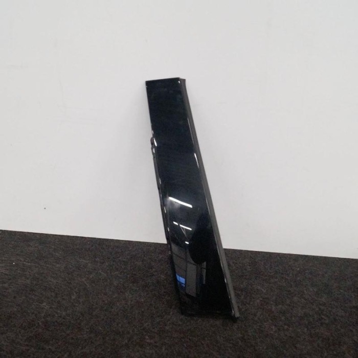Ornament vertical ușă dreapta spate AUDI A3 Limousine 8VS, 8VM 2016 3487728