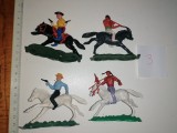 Cumpara ieftin LOT 4 FIGURINE VECHI CALARETI COWBOY SI INDIENI - HONG KONG