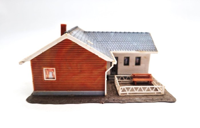 kit casa in stil american trenulet Diorama feroviara Faller 26001 Germania anii '80 macheta cai ferate