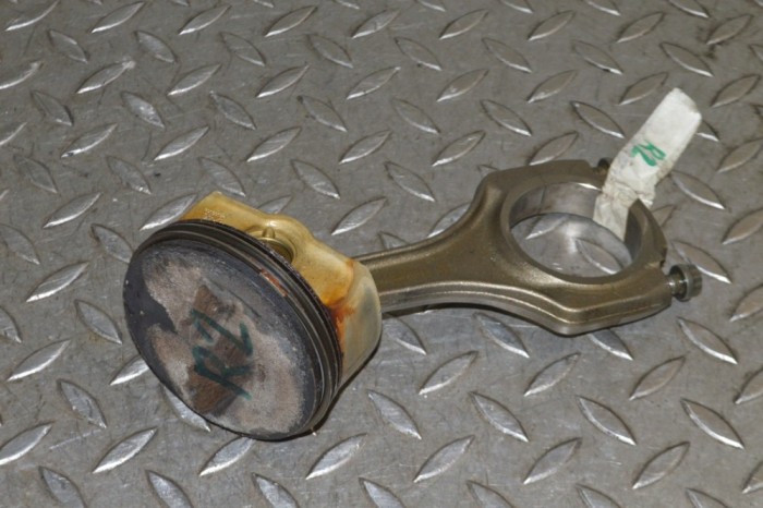 Piston BMW 3 Coupe E92 2011 OEM: 92l93 13974712