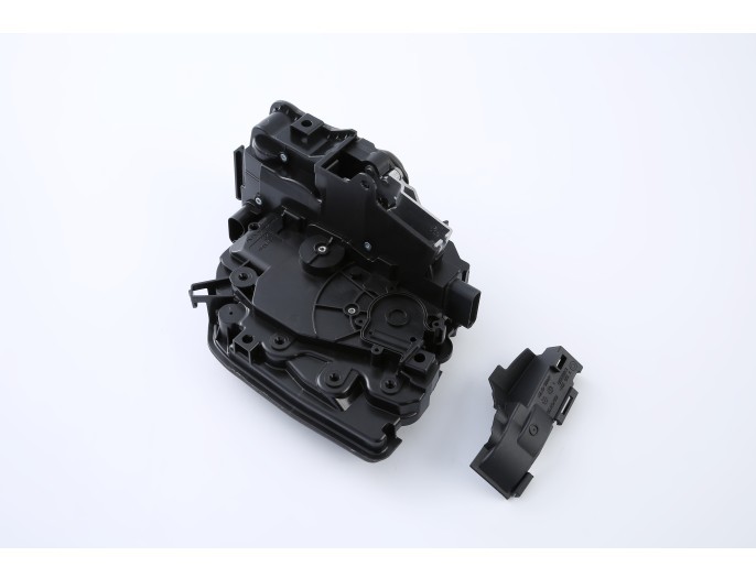 Broasca, incuietoare usa fata BMW Seria 7 (G11/G12), 2015-2022, X5 (F15/F85), 10.2013-03.19, X6 (F16), 01.2014-12.2019, partea stanga, pentru vehicul