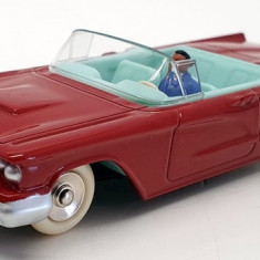 bnk jc Dinky DeA Mattel - DY-555 - Ford Thunderbird - 1/43 - nou in cutie