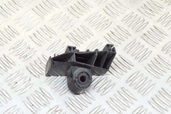 Suport bara de protecție st&acirc;nga spate TOYOTA AURIS _E18_ 2014 OEM: 52563-02190 11808880