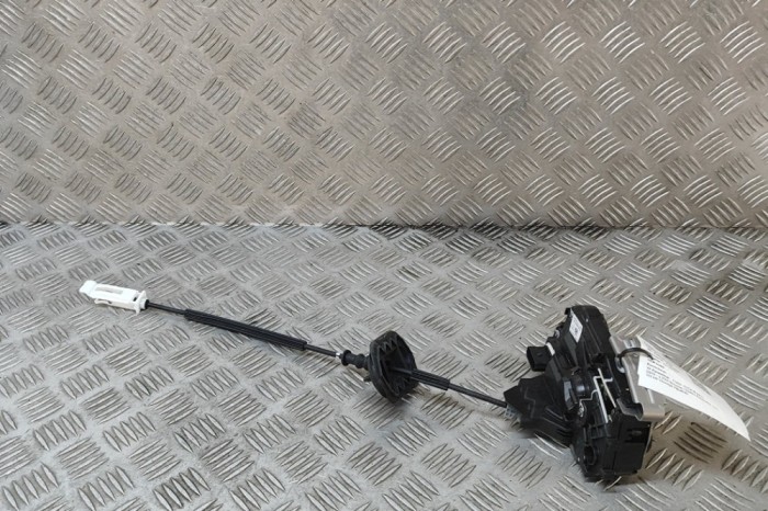 &Icirc;ncuietoare ușă st&acirc;nga față FORD KUGA III DFK 2024 OEM: PV4B-S264A27-DB,PV4B-S221A00-CA 30981237