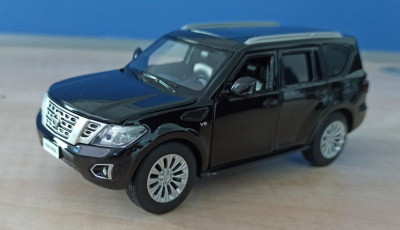 Macheta Nissan Patrol MK6 Y62 2016 negru - Tayumo 1/32 foto