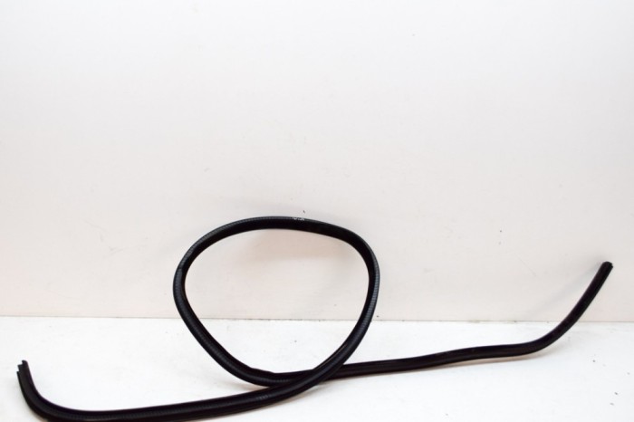 Garnitura ușă st&acirc;nga spate LAND ROVER RANGE ROVER VELAR L560 2019 OEM: J8A2-253A10-A | 13968749