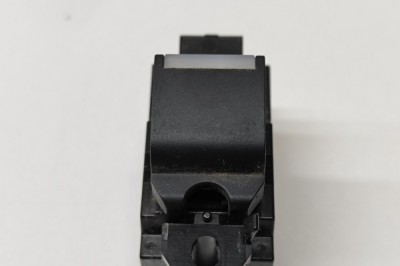Buton geam ușă st&amp;acirc;nga față LAND ROVER RANGE ROVER VELAR L560 2020 OEM: FK72-14717-AB 22312597 foto