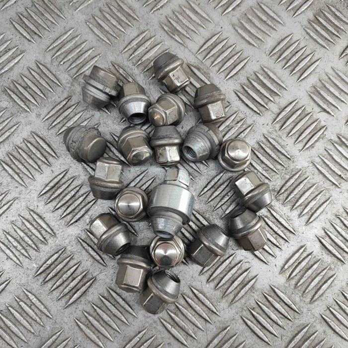 Set prezoane roata FORD KUGA III DFK 2024 OEM: ACPA-1A043-AXA,ACPA-1012-DXB 30983356