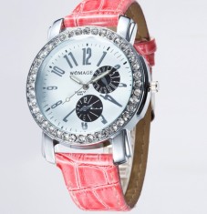 Ceas WOMAGE Fashion Dama Cu Strasuri , Quartz , Curea Piele - ROSE-RED