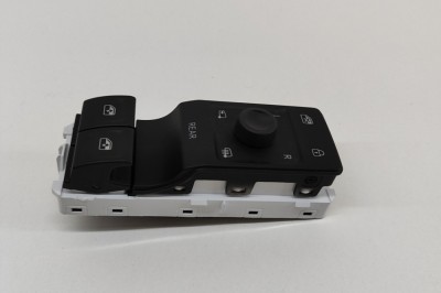 Buton geam ușă dreapta față CUPRA BORN K11 2023 OEM: 10A959862AE | 25500739 foto