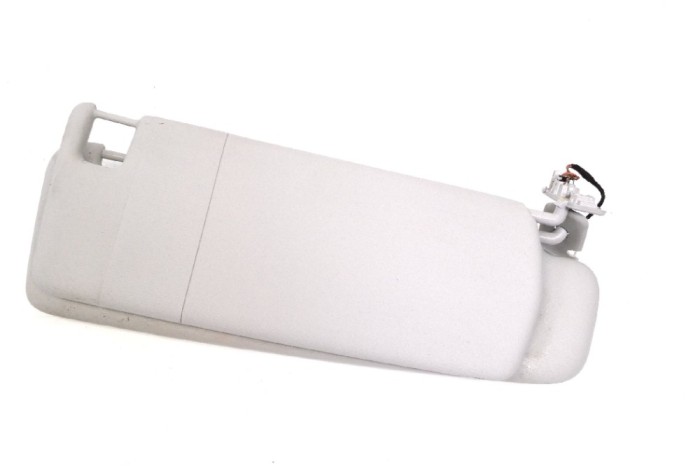 Parasolar st&acirc;nga VW TOUAREG 7P5 2011 OEM: 7P0857551 11737262