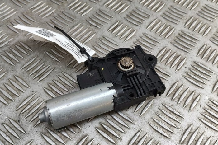 Motor trapa BMW X5 G05 2022 OEM: 0000004533,2267781,10030661A 31258607