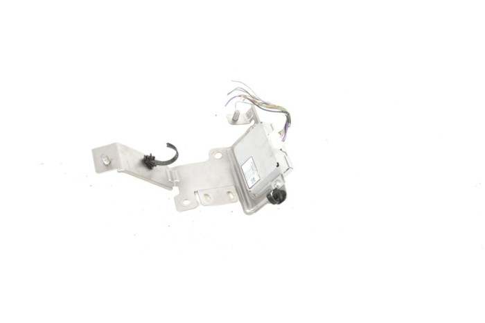 Amplificator de antena MITSUBISHI OUTLANDER III GG_W, GF_W, ZJ 2015 OEM: 8638A069 | 12219985