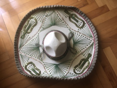 Sombrero,palarie de mexican,originala cu boruri mari, din Mexic foto