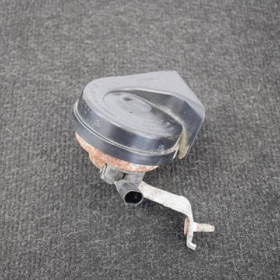 Claxon dreapta BMW 3 Compact E46 2002 OEM: 8379710 3753983 foto