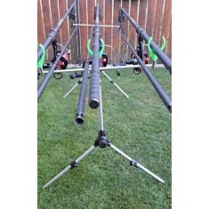 Set Pescuit, 3 Lansete Carbon 3,90m +3 Mulinete 8000 +Rod Pod +Senzori