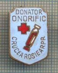 Y 1056 INSIGNA -DONATOR ONORIFIC-CRUCEA ROSIE A RPR - PENTRU COLECTIONARI