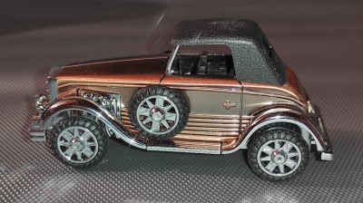 3 BRICHETE DEOSEBITE foto