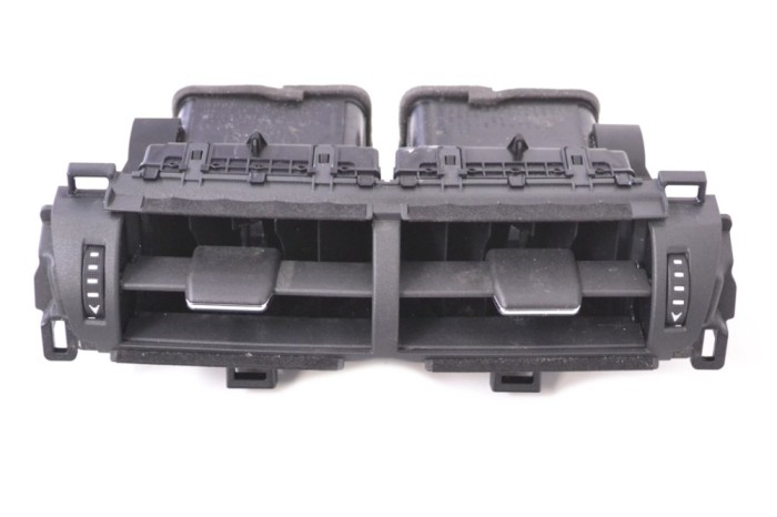 Gura de ventilație planșa de bord LEXUS NX _Z1_ 2018 OEM: 55670-78010 11789029