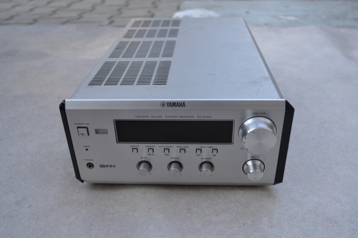 Amplificator Yamaha RX E 400