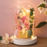 Cupola decorativa de Paste din sticla cu flori artificiale, iepuras si LED, &Oslash;11.5x18cm, CMCLASS