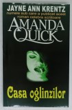 CASA OGLINZILOR de AMANDA QUICK , 2002