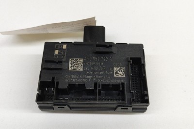 Modul de control ușă st&amp;acirc;nga față VW TOUAREG 7P5 2016 OEM: 4H0959792S,4H0959792M,A2C7325400700 | 27586512 foto