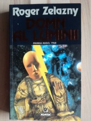 Domn al luminii- Roger Zelanzy foto