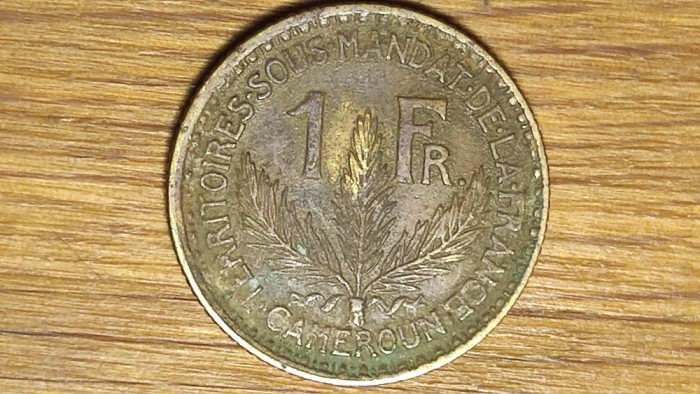 Camerun francez - raritate coloniala - 1 franc 1926 - frumos patinata multicolor ! - stare mult mai buna ca in poza