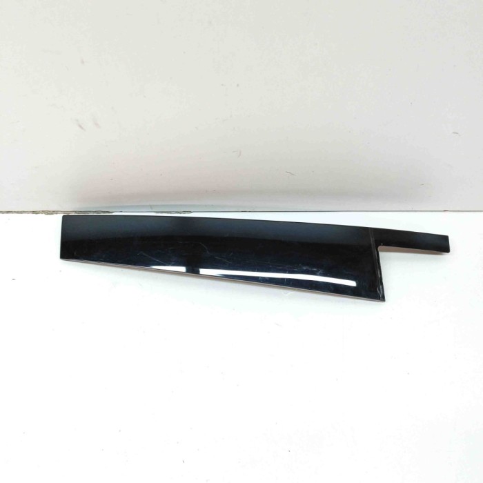 Ornament vertical ușă st&acirc;nga față VW ID.4 E21 2022 OEM: 11A839901B 22914980