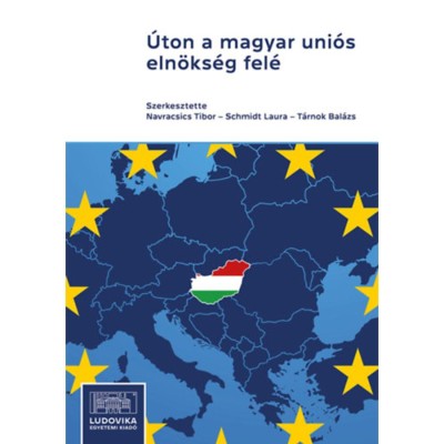 &amp;Uacute;ton a magyar uni&amp;oacute;s eln&amp;ouml;ks&amp;eacute;g fel&amp;eacute; foto