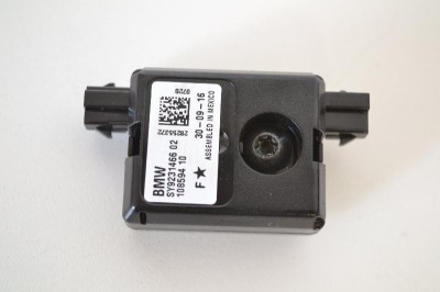 Amplificator de antena BMW i3 I01 2016 OEM: 9231466 | 2525488 foto
