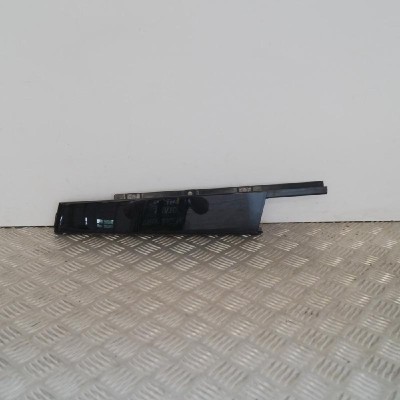 Ornament vertical ușă dreapta față AUDI A3 8V1, 8VK 2016 OEM: 8V4837902 2400150 foto