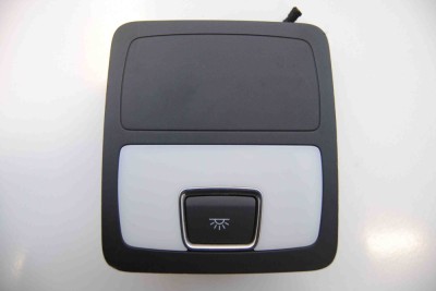 Iluminare interioară AUDI Q7 4L 2009 OEM: 4L0947163 1748629 foto