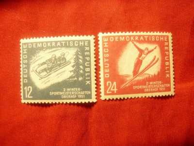 Serie DDR 1951 - Sporturi de iarna , 2 valori foto