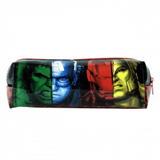 Penar de scoala pentru baieti, model avengers, 20&amp;amp;#215;6,5&amp;amp;#215;6 cm, multicolor foto