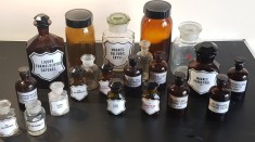 Sticle antice ptr farmacie foto
