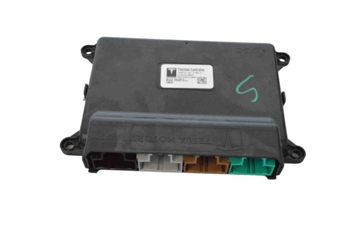 Alt modul de control TESLA MODEL X 2019 OEM: 1034215-00-A 25302973