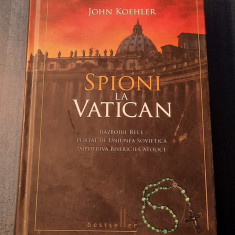 Spioni la Vatican John Koehler