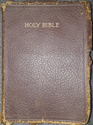 The Holy Bible (circa 1952-1955) foto