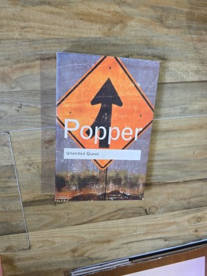 Unended Quest - Ropper foto