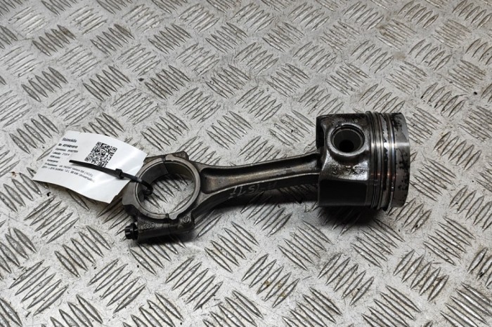 Piston VW PASSAT Variant B8 3G5 2016 OEM: 03L105401A,04L107065D 31601810