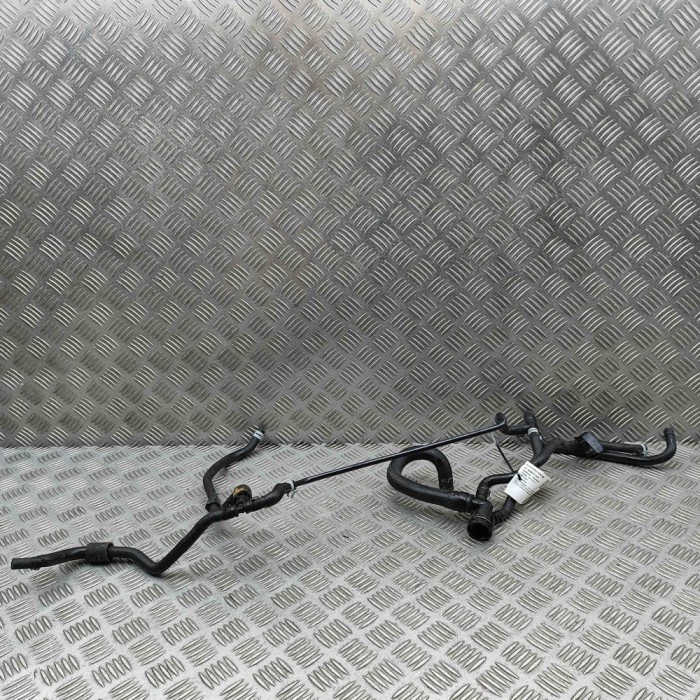 Furtun de lichid de răcire VW MULTIVAN T7 STM, STN 2024 OEM: 7T0122101AB,04E121064E 32577327