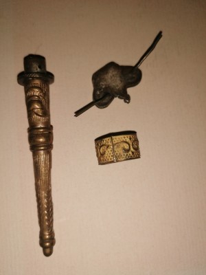 LOT SEMNE ARMA REGALISTE , foto