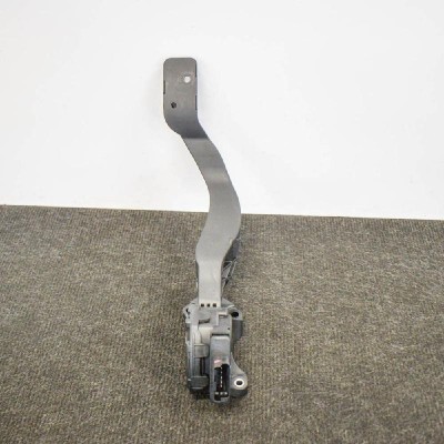Pedala de accelerație PEUGEOT 208 2014 OEM: 6PV009949,9671434180 10601929 foto